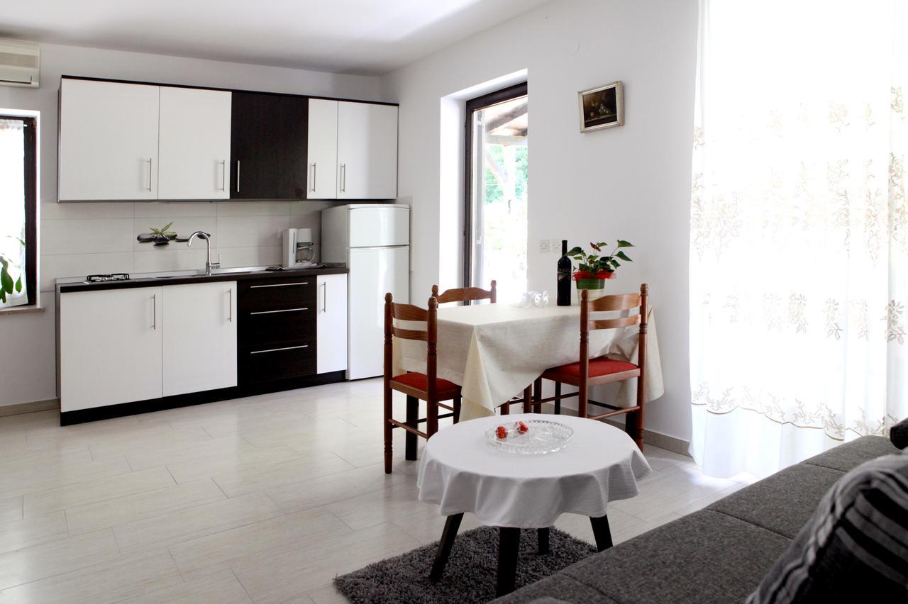 Apartments Marina-Mare Porec Room photo
